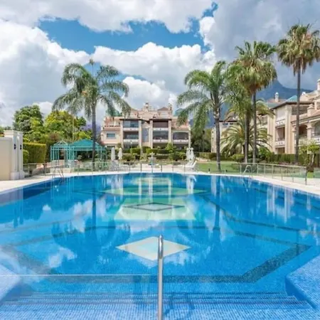 Elegant Penthouse On Marbella's Golden Mile Apartment Marbella