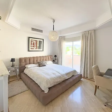 Elegant Penthouse On Marbella's Golden Mile * Marbella