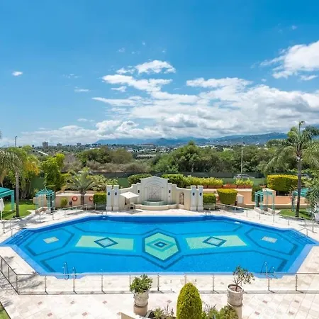 Elegant Penthouse On Marbella's Golden Mile Apartment Marbella