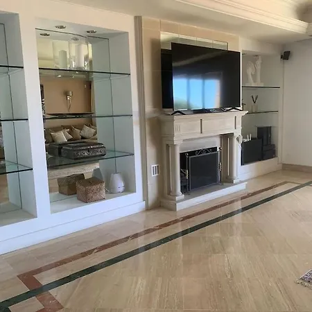 Elegant Penthouse On Marbella's Golden Mile * Marbella