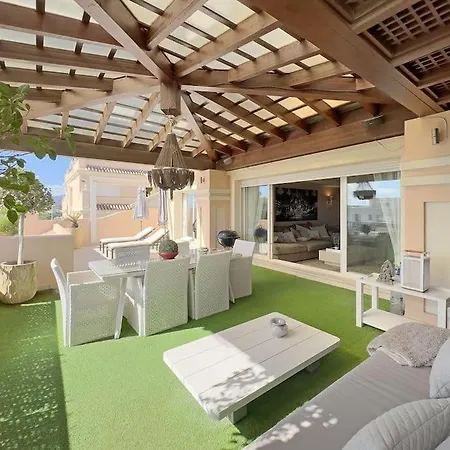 Elegant Penthouse On Marbella's Golden Mile Apartment Marbella