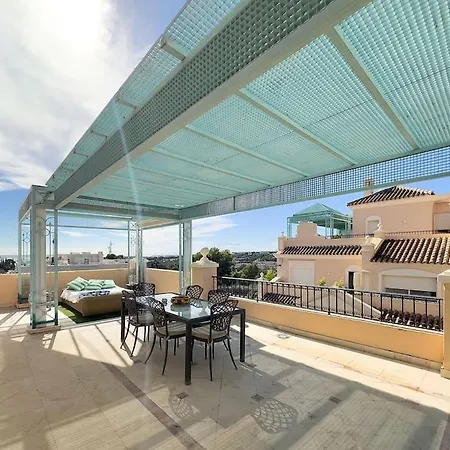 Elegant Penthouse On Marbella's Golden Mile Apartment *
